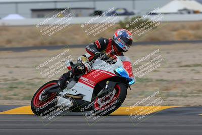 media/Jan-14-2023-SoCal Trackdays (Sat) [[497694156f]]/Turn 4 Set 2 (1030am)/